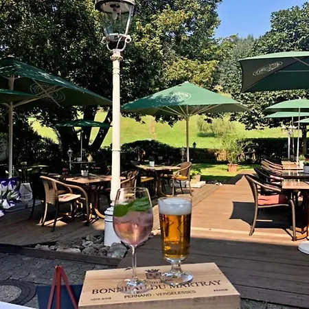 Hotel Landgasthof Hirsch 2*